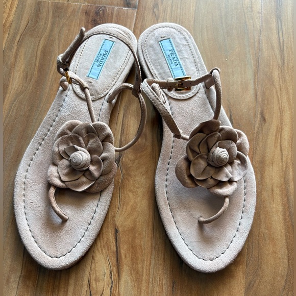 Prada Tan Floral Sandals - Picture 1 of 7
